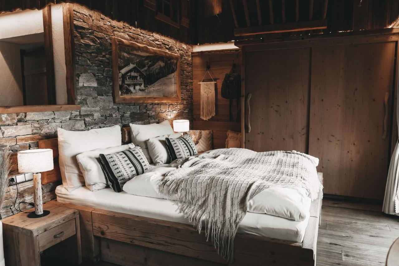 Jufenalm Boho Hotel & Restaurant Maria Alm am Steinernen Meer Bagian luar foto