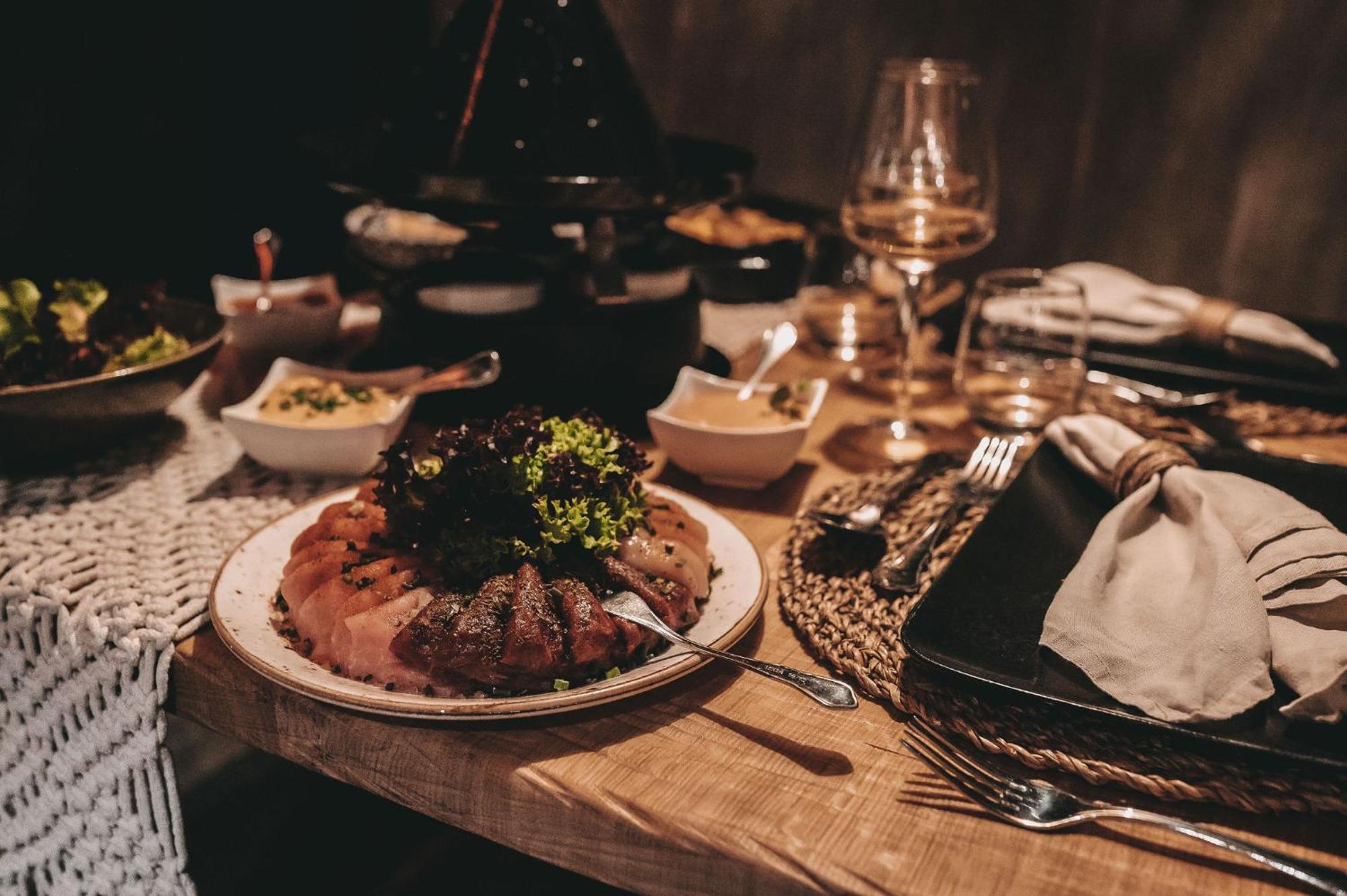 Jufenalm Boho Hotel & Restaurant Maria Alm am Steinernen Meer Bagian luar foto